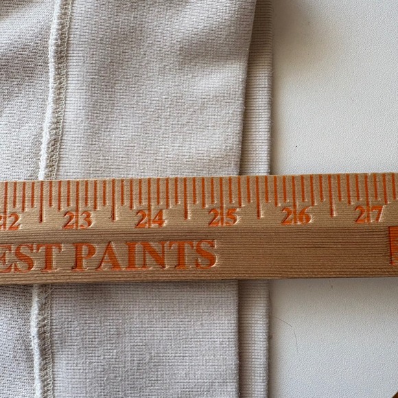 Faherty Sweatshirt Womens Small Cream Big Sky Country Graphic Crew Neck Cotton - Picture 8 of 9